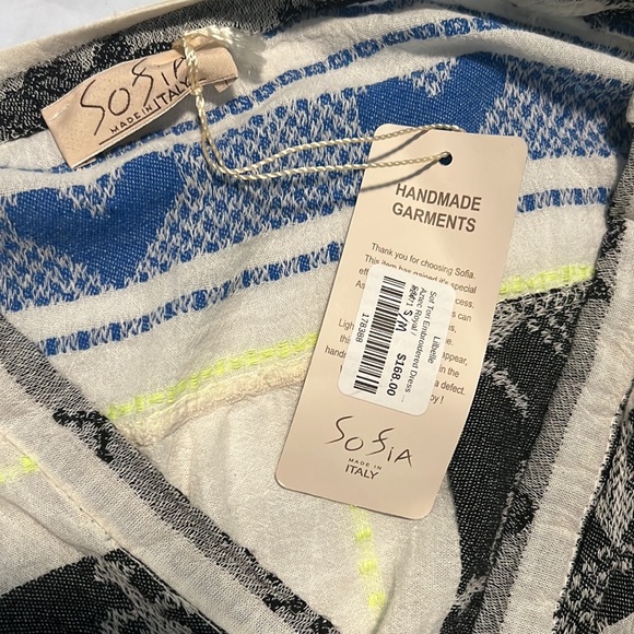 NWT: Sofia Tori dress, size S/M super cute similar devotion twins - Picture 3 of 3